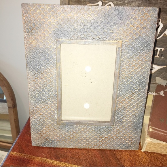 Other - Heavy ceramic mermaid/fish scales 3x5 photo frame